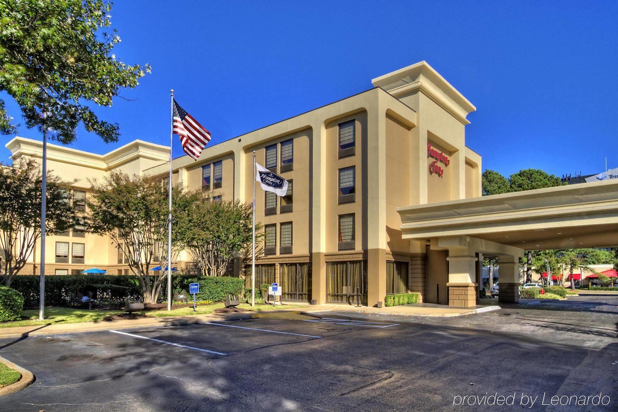 Hampton Inn Memphis Poplar Екстериор снимка